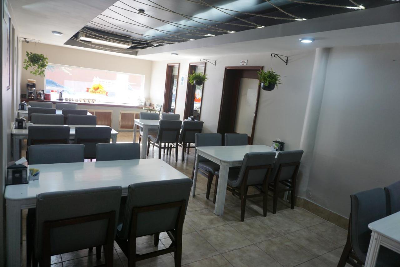 Hotel America Palacio Los Mochis Exterior photo